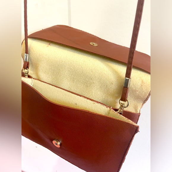 Frida Kahlo Crossbody Purse - Picture 5 of 8